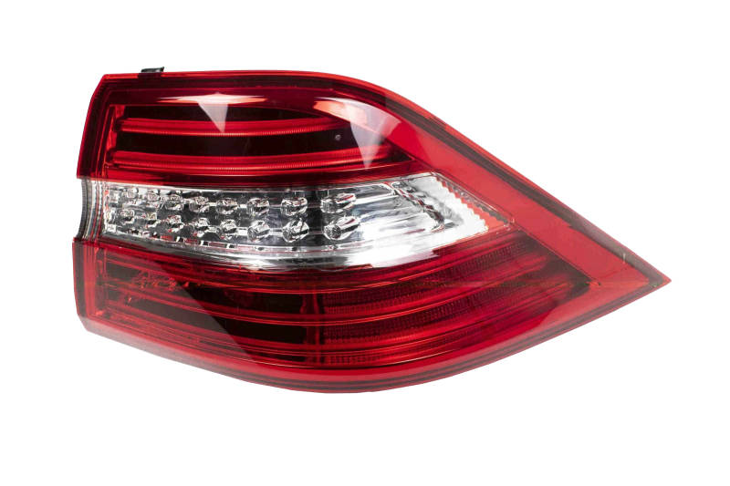 PRASCO ME8284053 Fanale posteriore TYC Dx, Sezione esterna, LED, con portalampada