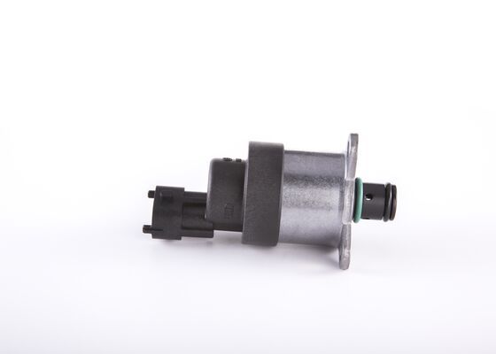 Side view of BOSCH 0 928 400 670 Fuel metering valve High Pressure Pump (low pressure side)