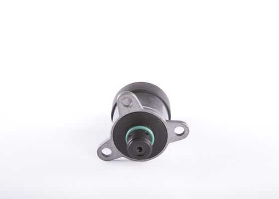Side view of BOSCH 0 928 400 670 Fuel metering valve High Pressure Pump (low pressure side)