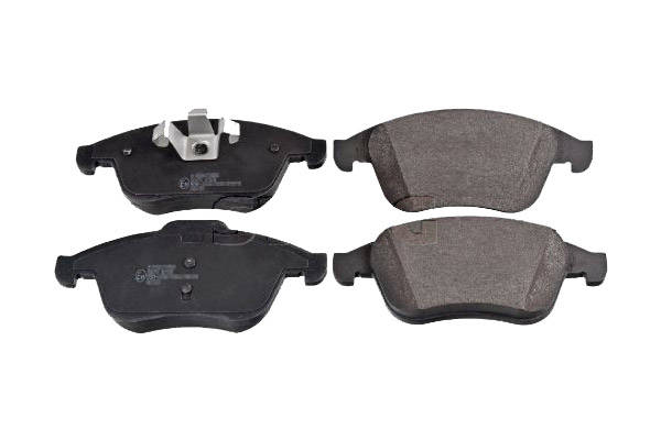SWAG 60 11 6186 Brake pad set Front Axle, with piston clip-image-9976142